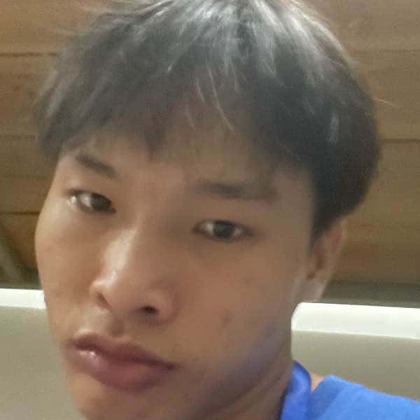 海南19岁单身帅哥真诚找对象-张家口征婚相亲网