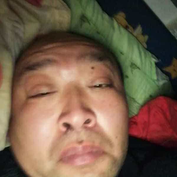 35岁岁湖北单身帅哥 - 张家口吉缘网
