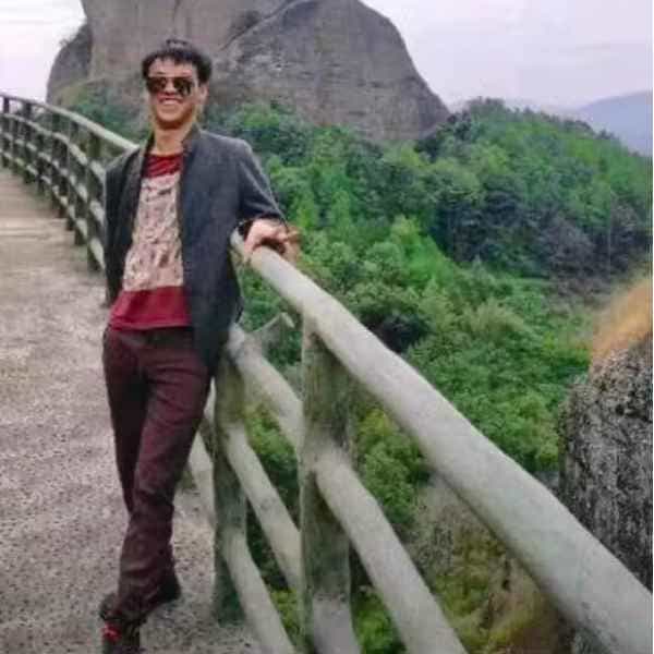 28岁岁广东单身帅哥 - 张家口吉缘网