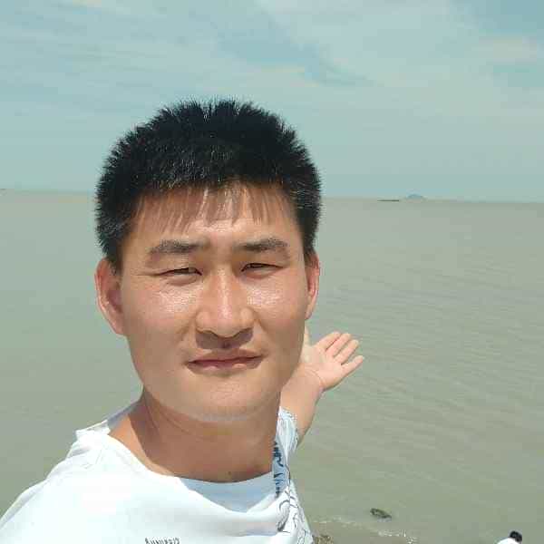 32岁岁山东单身帅哥 - 张家口吉缘网