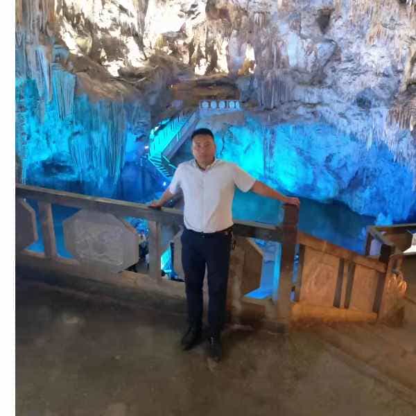35岁岁云南单身帅哥 - 张家口吉缘网