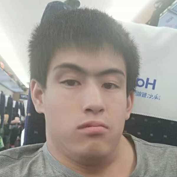 37岁岁广东单身帅哥 - 张家口吉缘网
