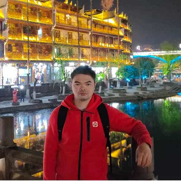 39岁岁广东单身帅哥 - 张家口吉缘网