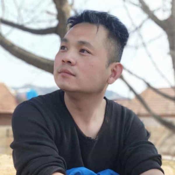 44岁岁山东单身帅哥 - 张家口吉缘网