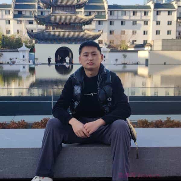31岁岁湖北单身帅哥 - 张家口吉缘网